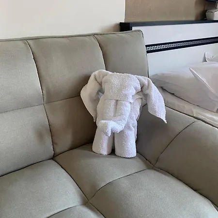 под наем с208 в афродита гарденс Aparthotel Sluneční pobřeží