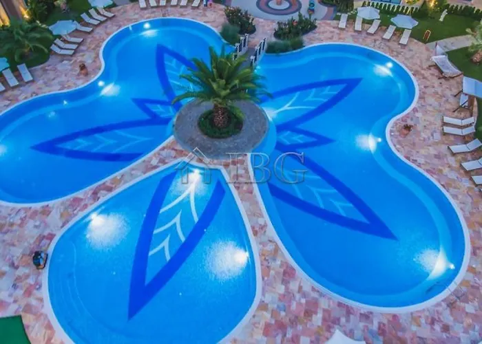 под наем с208 в афродита гарденс *