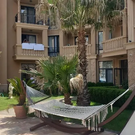 под наем с208 в афродита гарденс Sluneční pobřeží