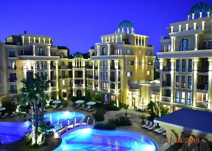 под наем с208 в афродита гарденс * ساني بيتش